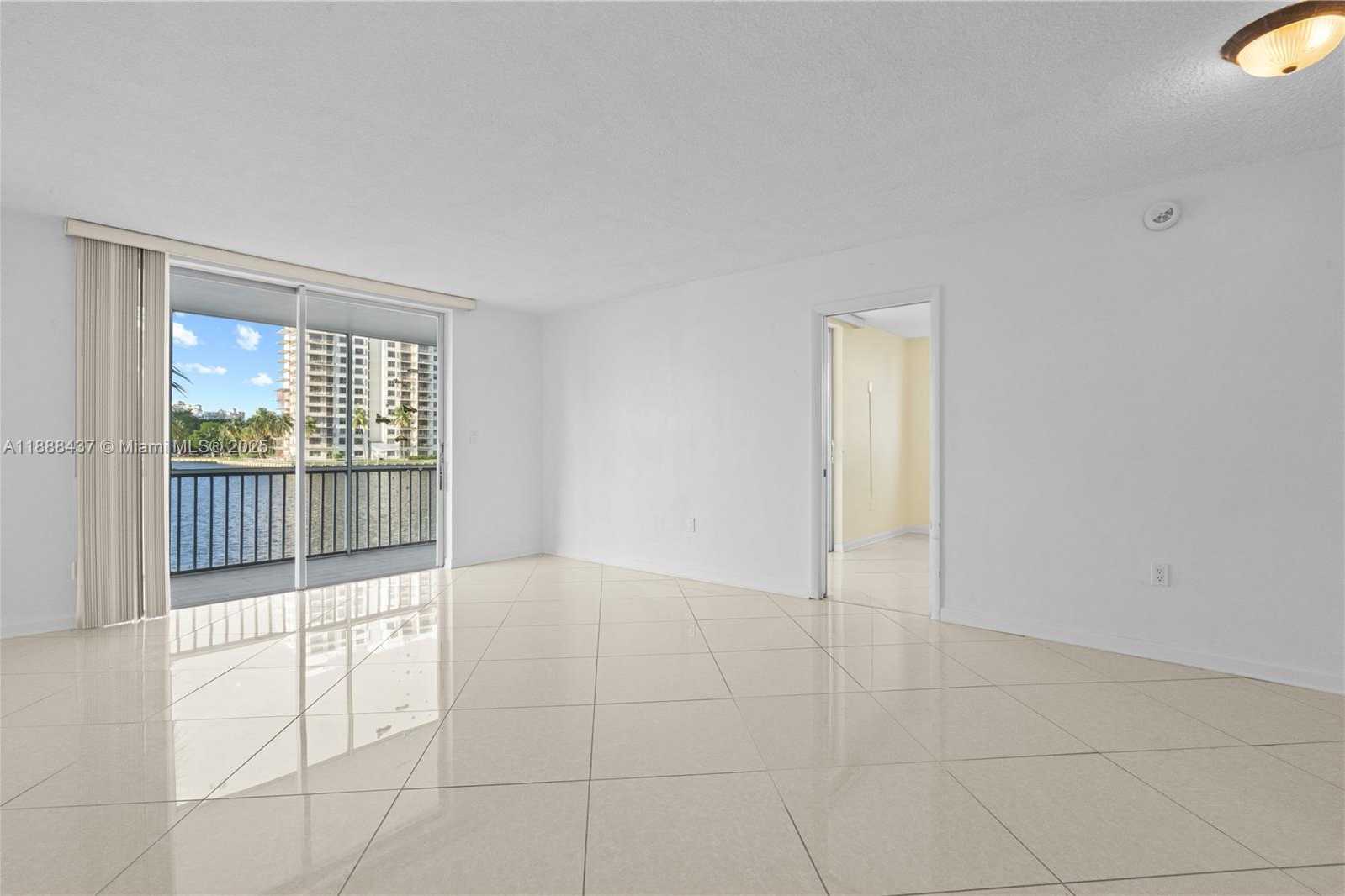 Small Image of 2999 POINT EAST DR #C214, Aventura Number 10