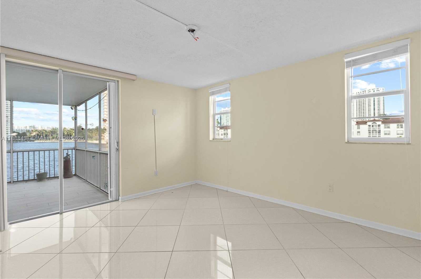 Small Image of 2999 POINT EAST DR #C214, Aventura Number 13
