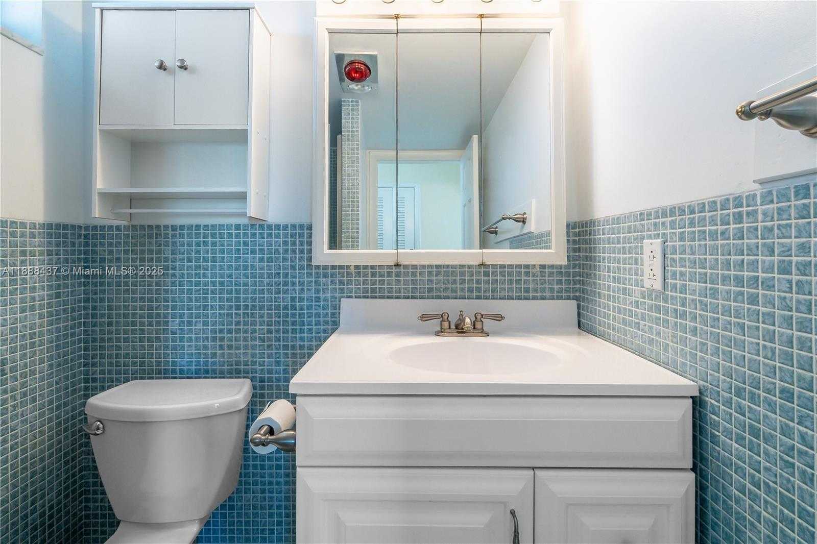 Small Image of 2999 POINT EAST DR #C214, Aventura Number 25