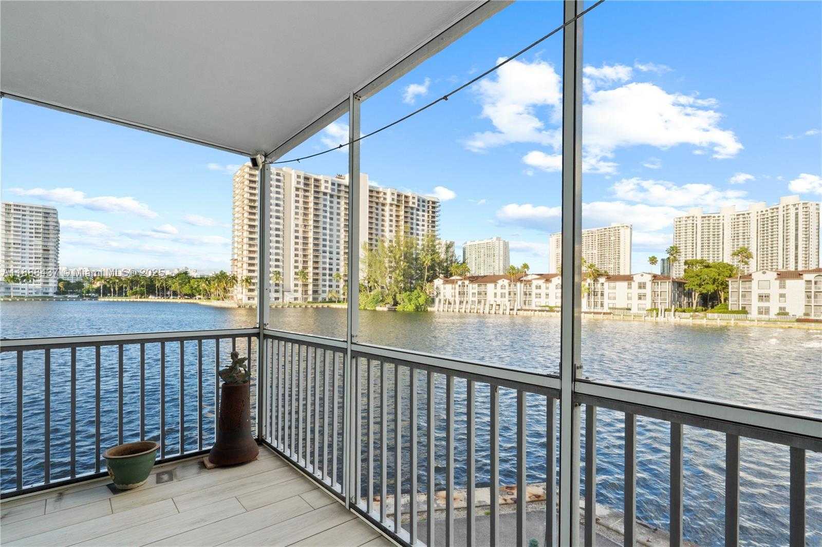 Small Image of 2999 POINT EAST DR #C214, Aventura Number 27