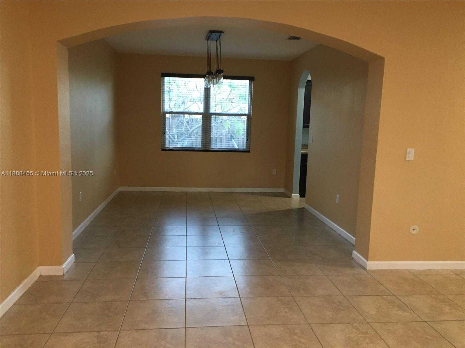 Small Image of 25145 SOUTH WEST 119TH AVE #25145, Homestead Number 14