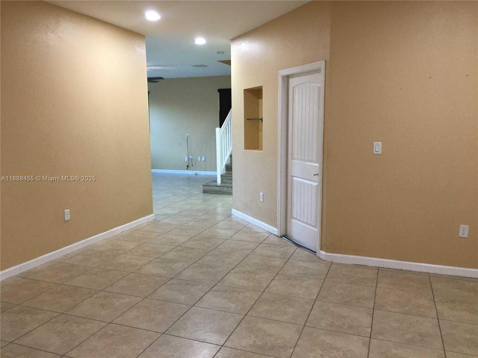 Small Image of 25145 SOUTH WEST 119TH AVE #25145, Homestead Number 15