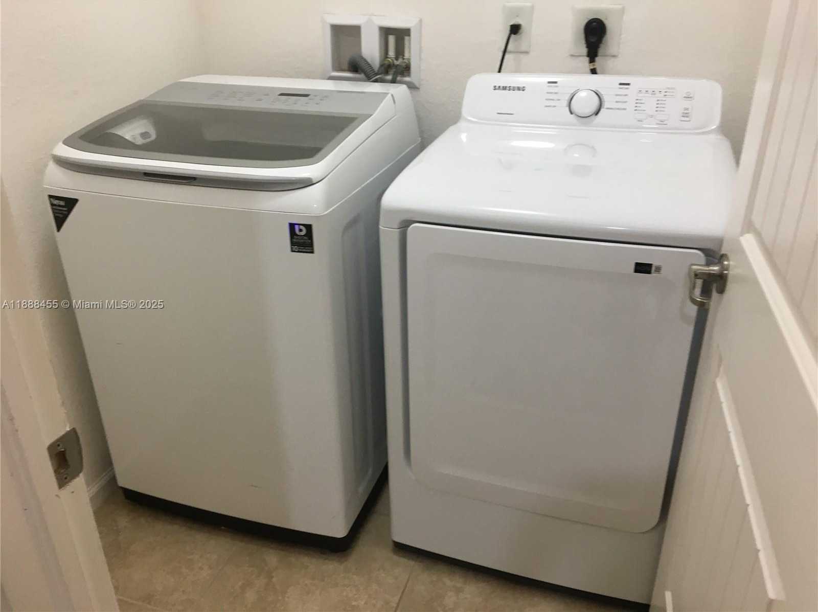 Small Image of 25145 SOUTH WEST 119TH AVE #25145, Homestead Number 28