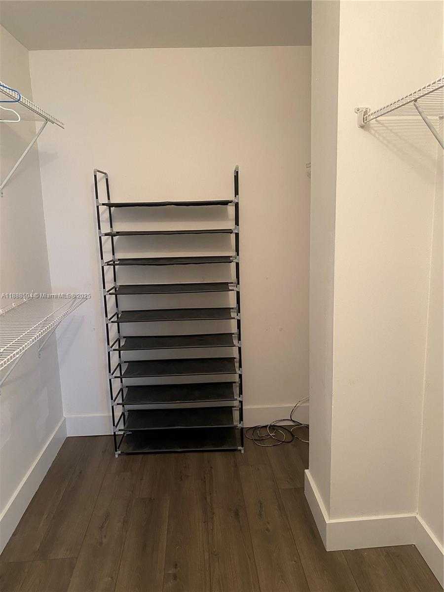 Small Image of 126 SOUTH WEST 17TH RD #208, Miami Number 11