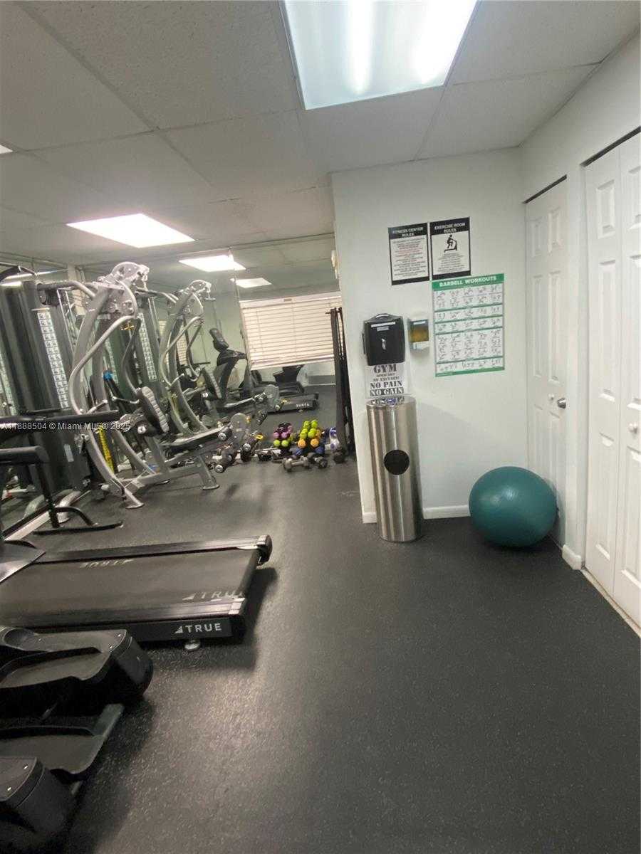 Small Image of 126 SOUTH WEST 17TH RD #208, Miami Number 13