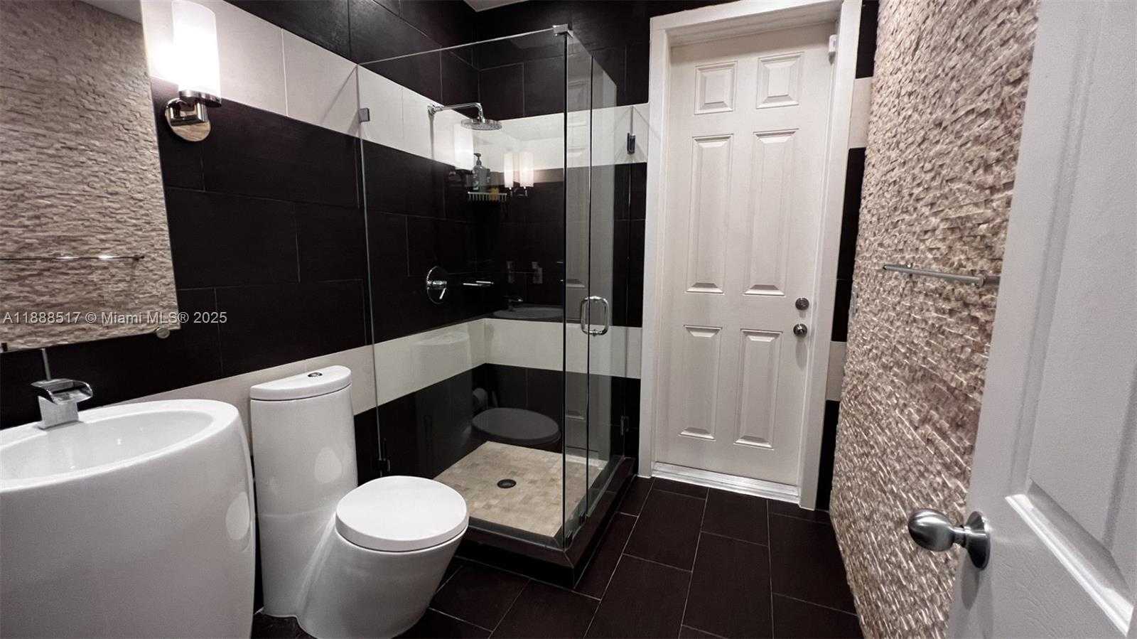 Small Image of 7567 SOUTH WEST 189TH ST, Cutler Bay Number 20