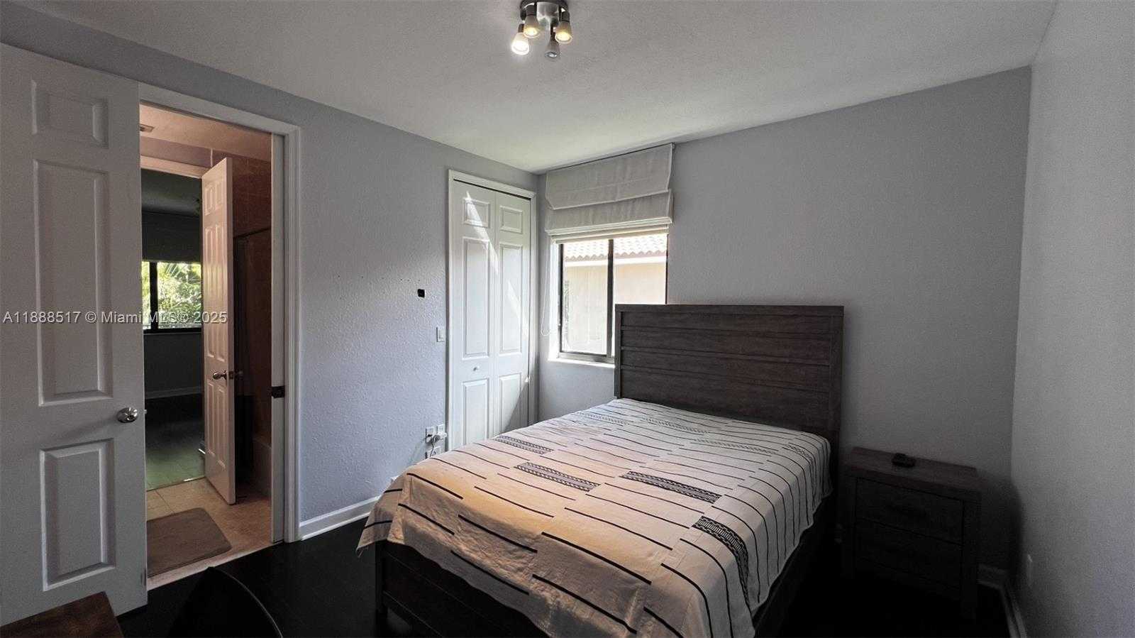Small Image of 7567 SOUTH WEST 189TH ST, Cutler Bay Number 31