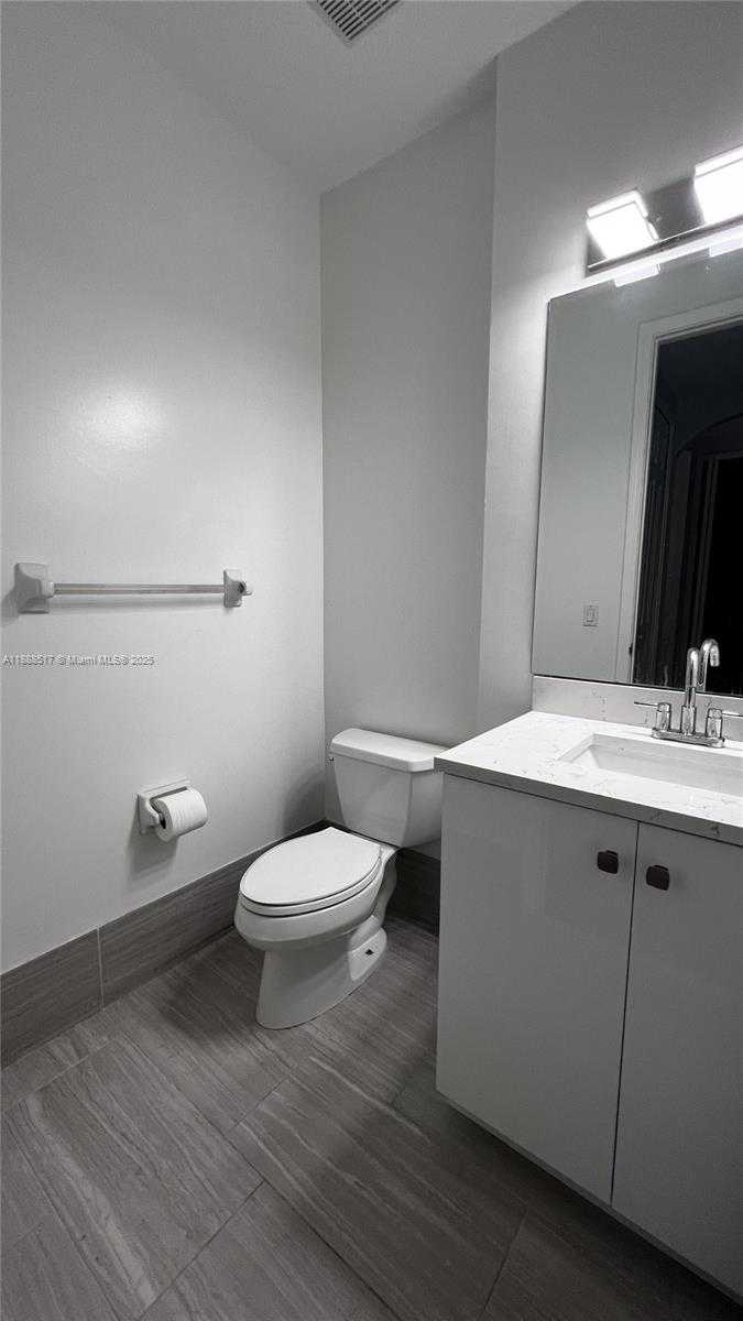 Small Image of 7567 SOUTH WEST 189TH ST, Cutler Bay Number 37
