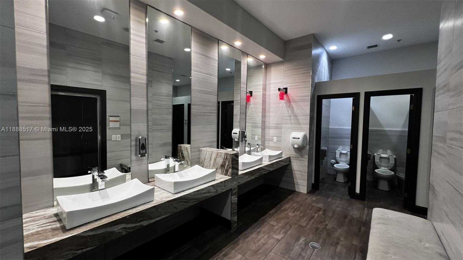 Small Image of 7567 SOUTH WEST 189TH ST, Cutler Bay Number 47