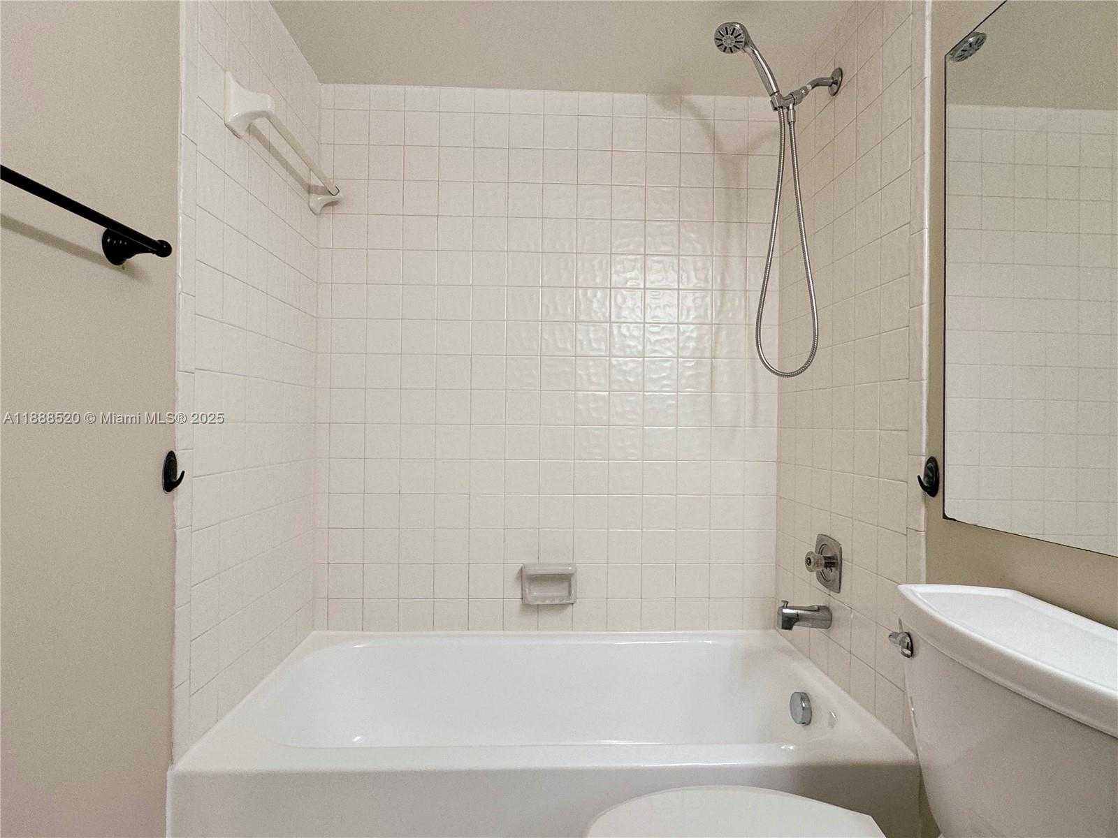 Small Image of 11116 SOUTH WEST 134TH PL, Miami Number 15