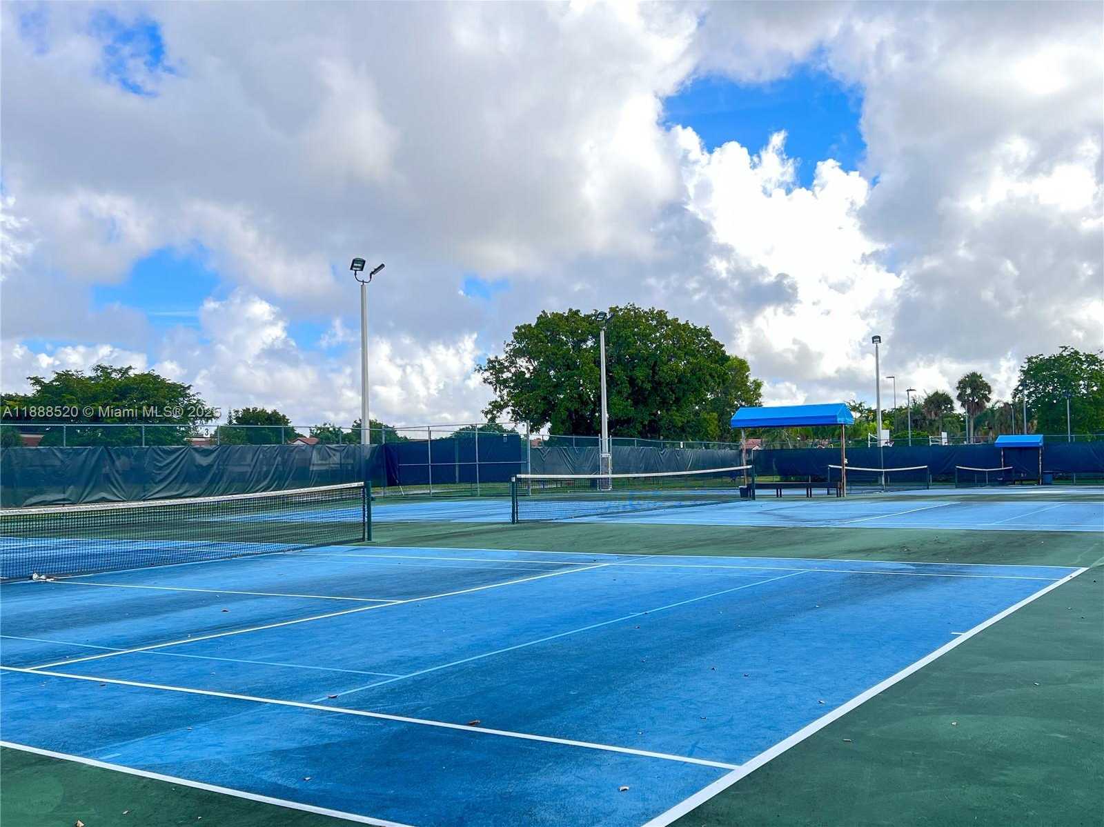 Small Image of 11116 SOUTH WEST 134TH PL, Miami Number 59