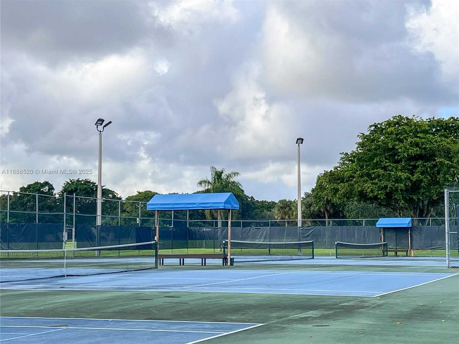 Small Image of 11116 SOUTH WEST 134TH PL, Miami Number 62