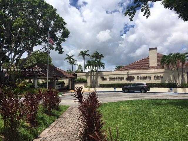 Small Image of 11116 SOUTH WEST 134TH PL, Miami Number 67