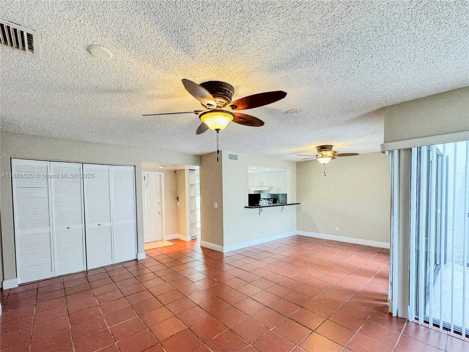 Small Image of 11116 SOUTH WEST 134TH PL, Miami Number 7