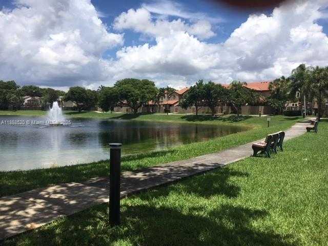 Small Image of 11116 SOUTH WEST 134TH PL, Miami Number 73