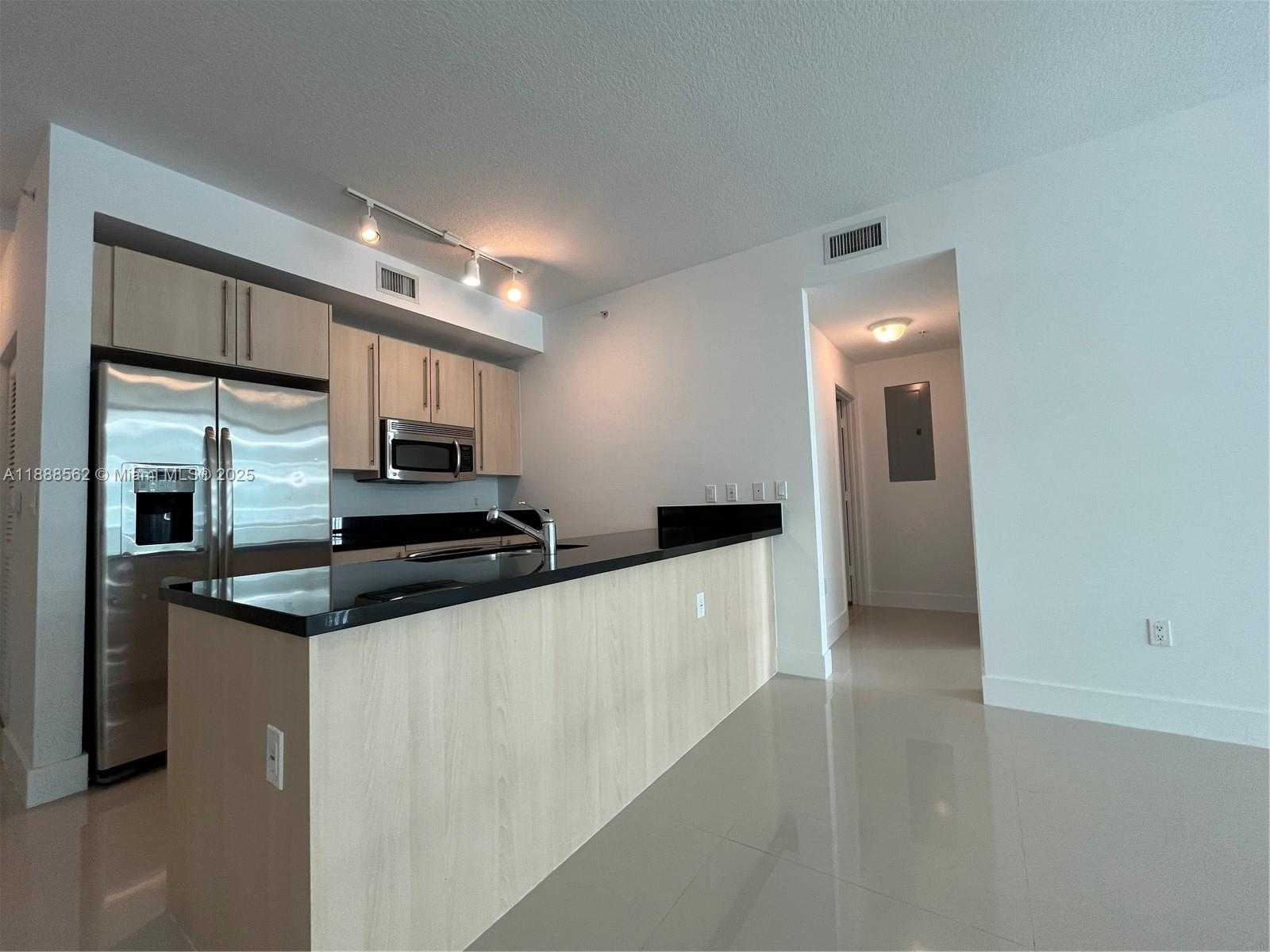 Small Image of 79 SOUTH WEST 12TH ST #2608-S, Miami Number 5