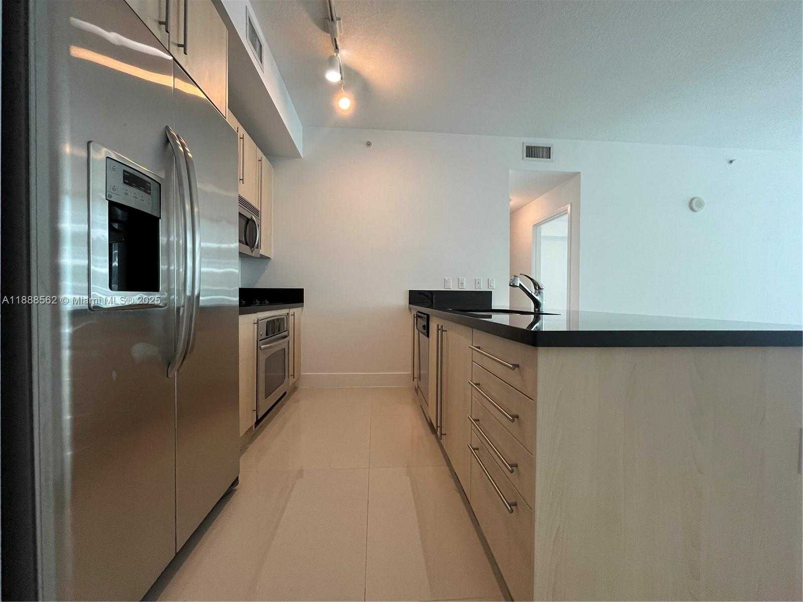 Small Image of 79 SOUTH WEST 12TH ST #2608-S, Miami Number 6