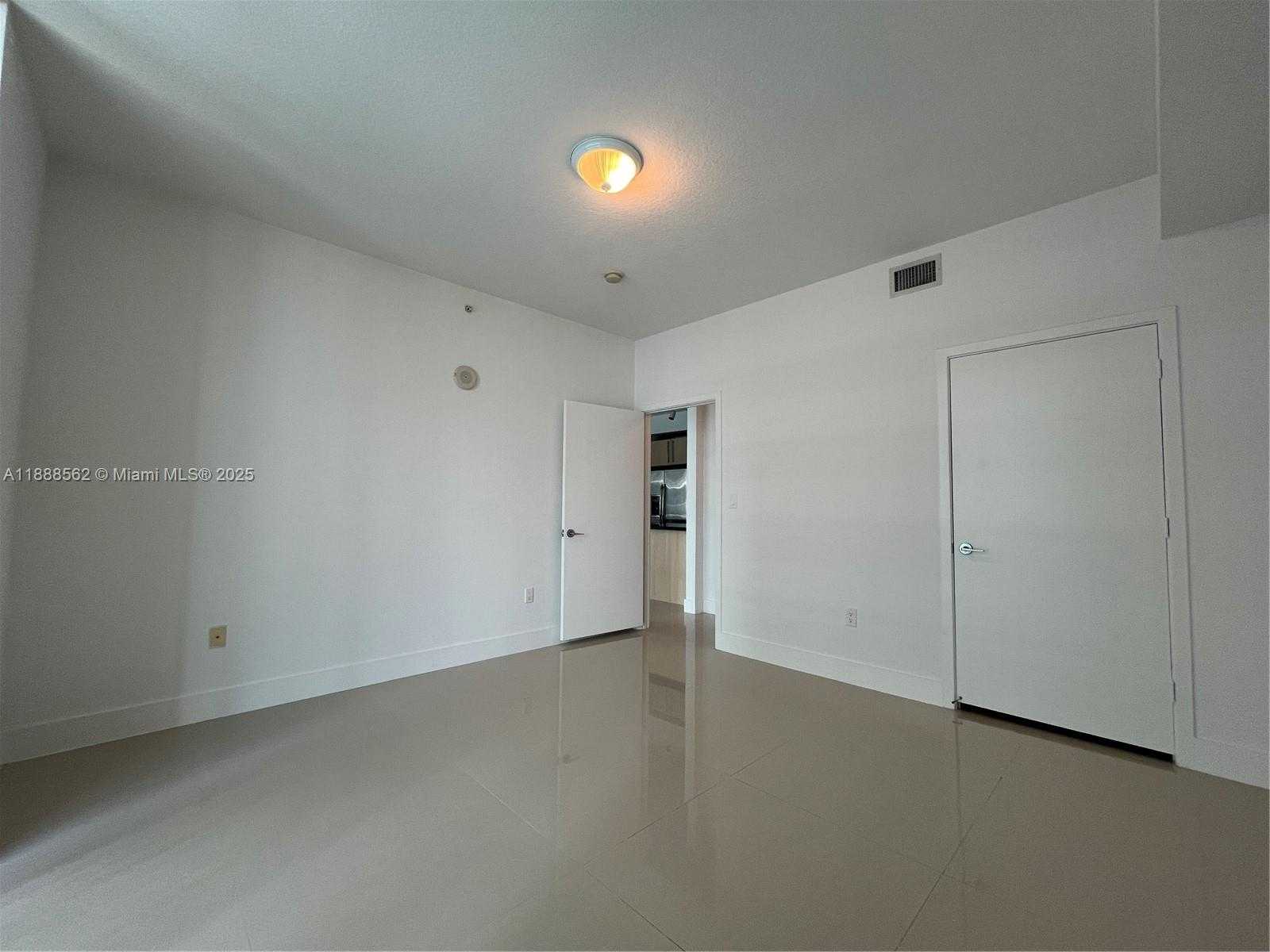 Small Image of 79 SOUTH WEST 12TH ST #2608-S, Miami Number 7