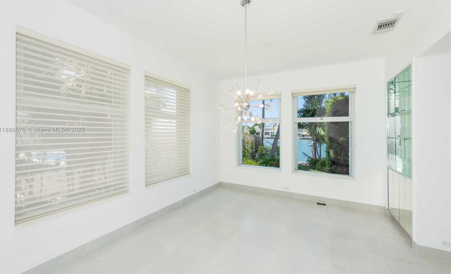 Small Image of 621 NORTH MASHTA DRIVE, Key Biscayne Number 8