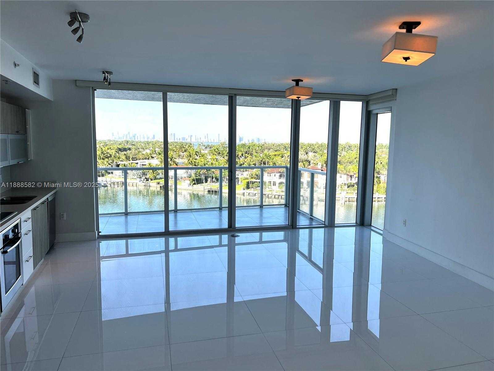 Small Image of 6700 INDIAN CREEK DR #807, Miami Beach Number 2