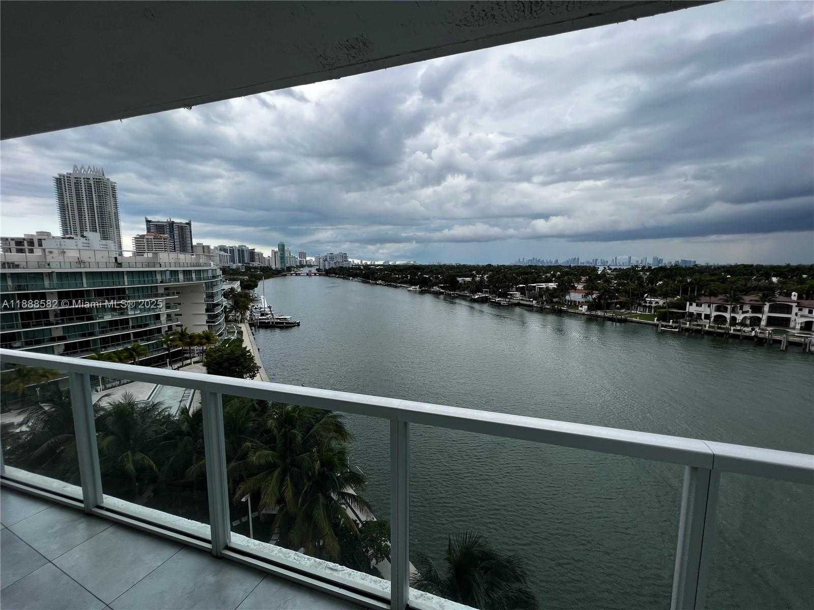 Small Image of 6700 INDIAN CREEK DR #807, Miami Beach Number 22