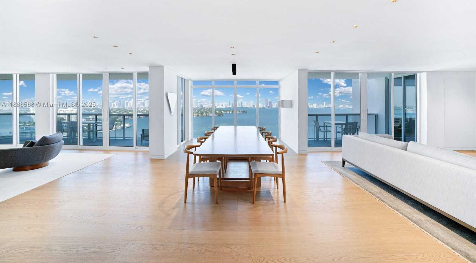Small Image of 1900 SUNSET HARBOUR DR 2102/4 DR #2102/04/06, Miami Beach Number 5
