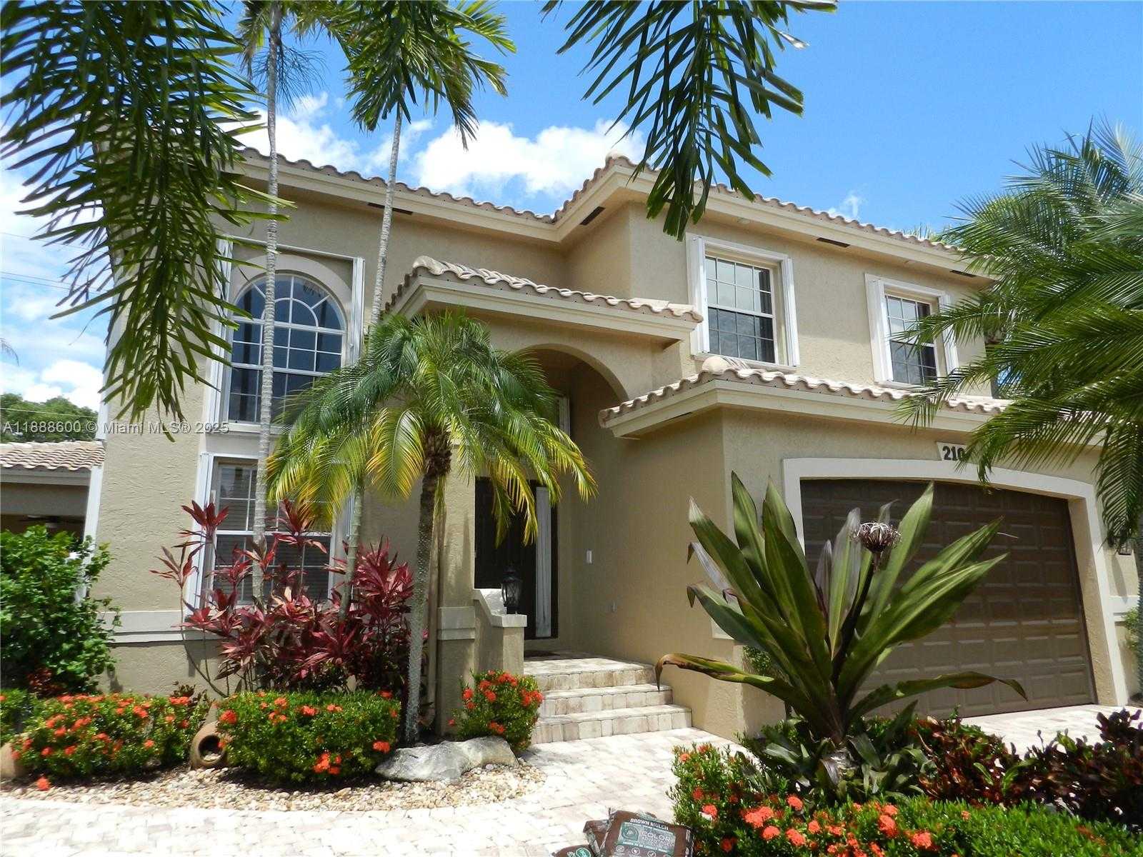 Small Image of 210 LA COSTA CT, Weston Number 2