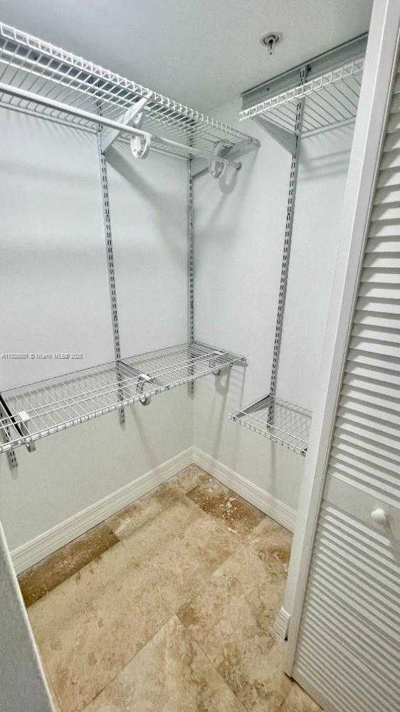 Small Image of 1800 SUNSET HARBOUR DR #809, Miami Beach Number 11