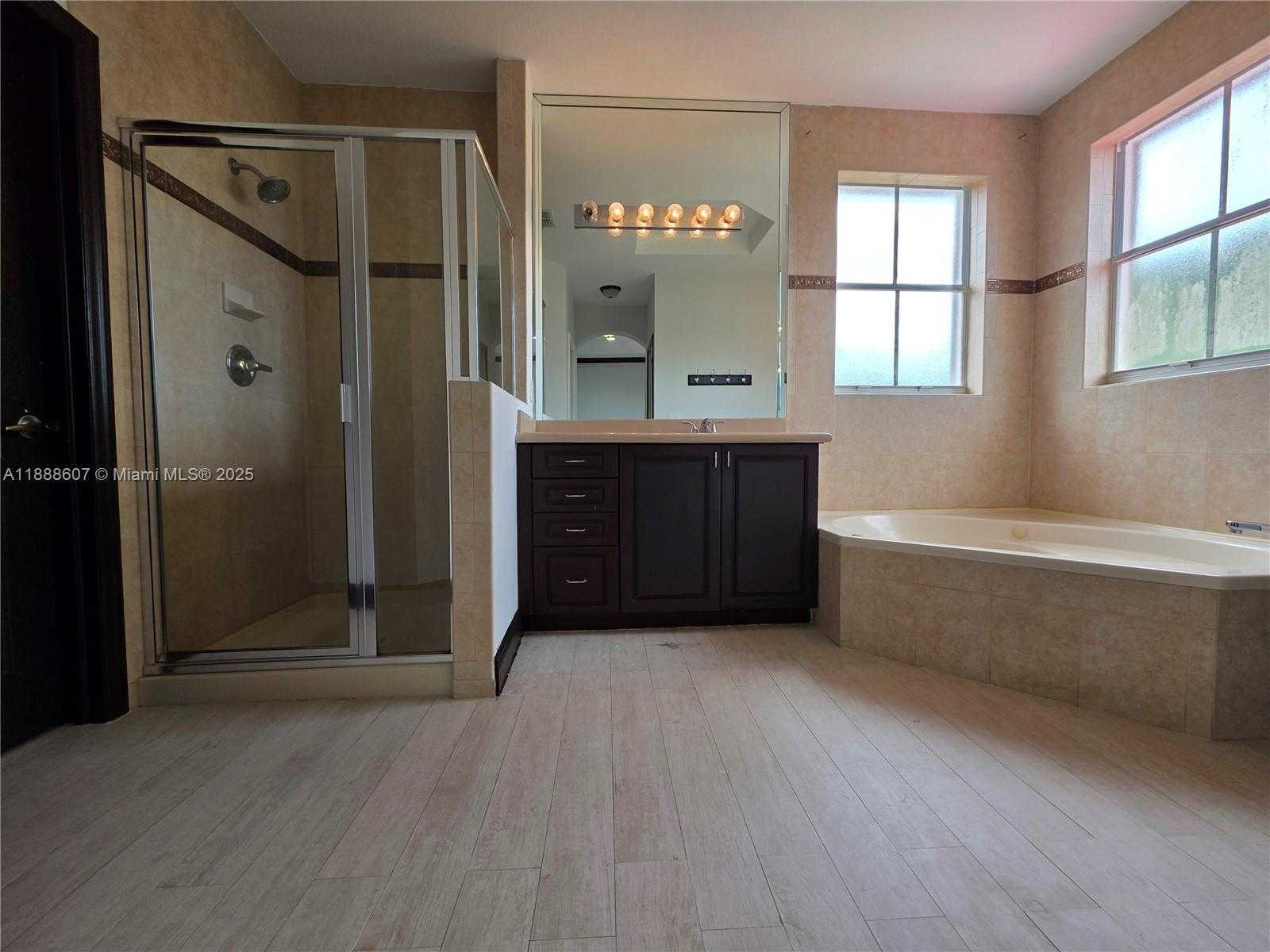 Small Image of 14843 SOUTH WEST 24TH ST, Miami Number 16