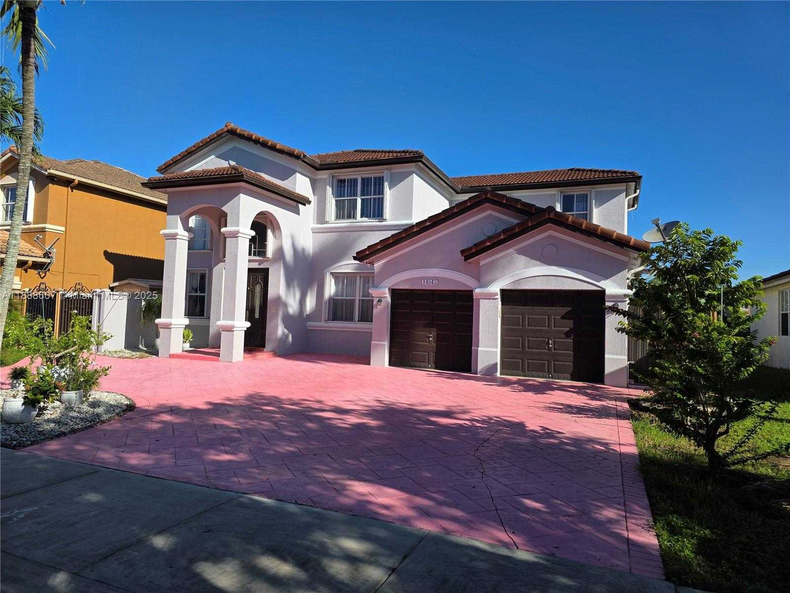 Small Image of 14843 SOUTH WEST 24TH ST, Miami Number 2