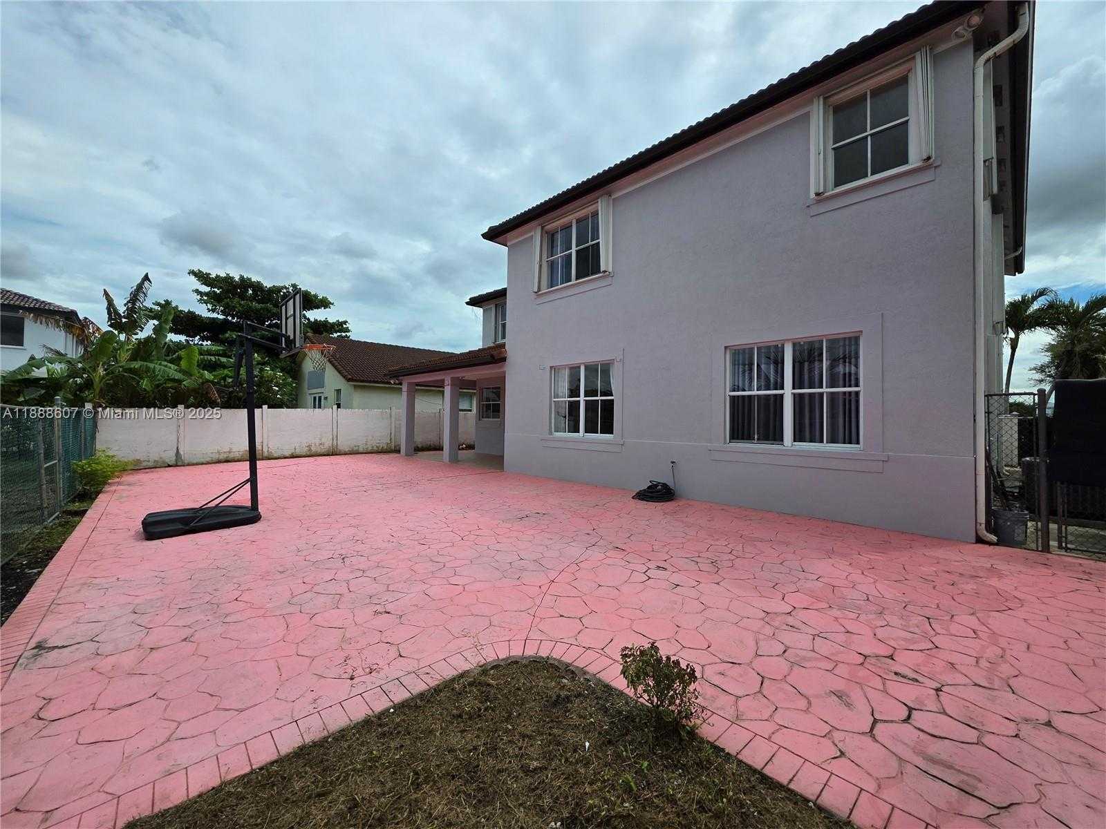 Small Image of 14843 SOUTH WEST 24TH ST, Miami Number 23
