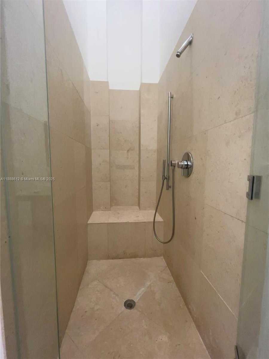 Small Image of 495 BRICKELL AVE #4106, Miami Number 9