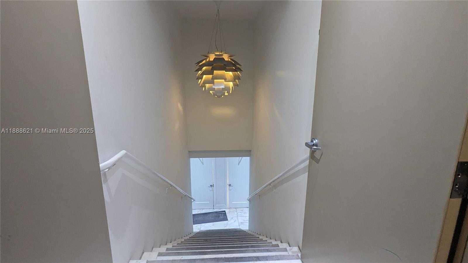 Small Image of 700 16TH ST #202, Miami Beach Number 15