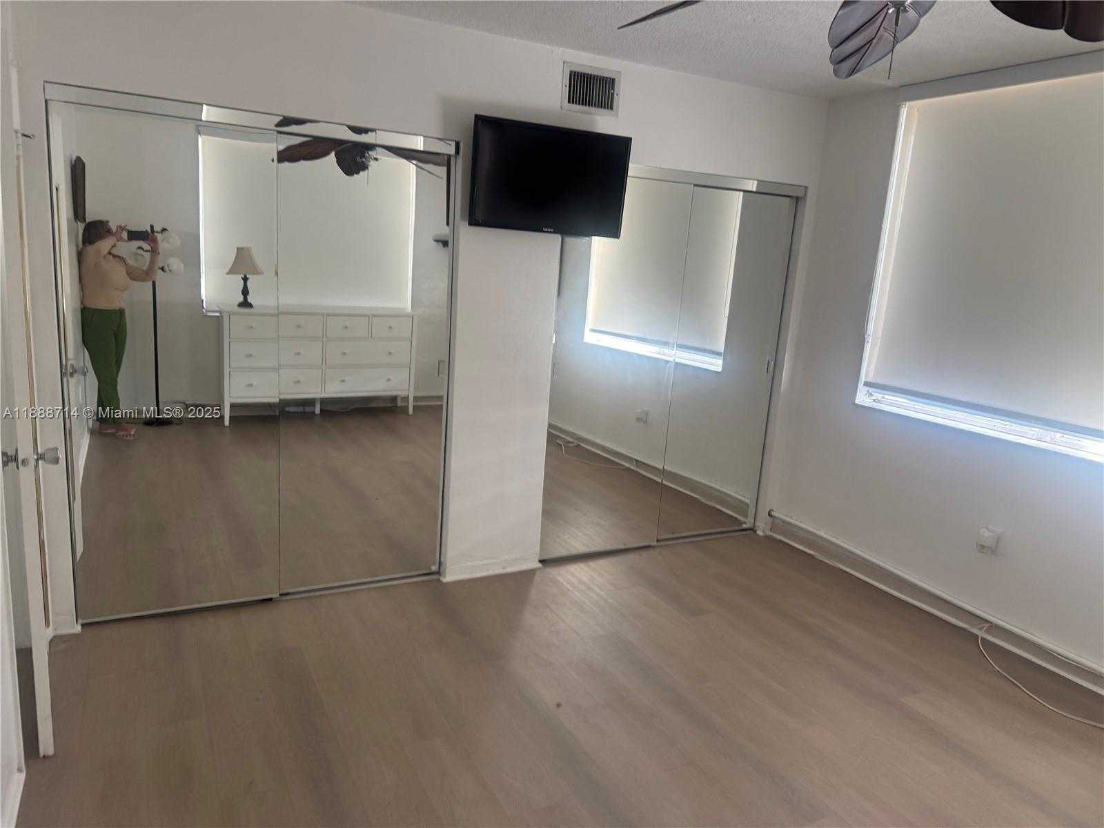 Small Image of 713 COLLINS AVE #31, Miami Beach Number 15