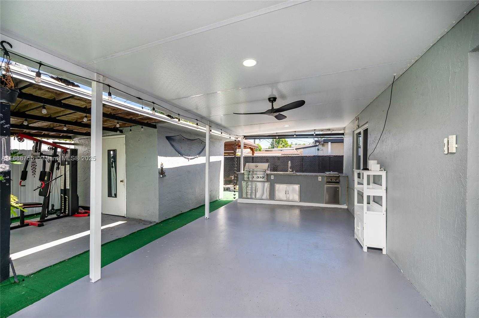 Small Image of 11981 SOUTH WEST 7TH ST, Miami Number 24