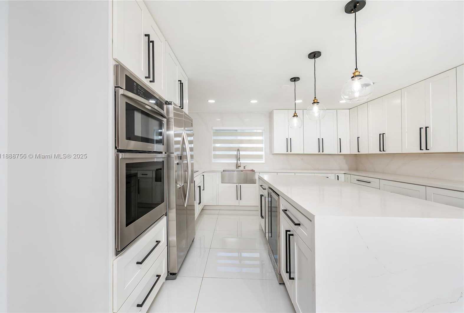Small Image of 11981 SOUTH WEST 7TH ST, Miami Number 5