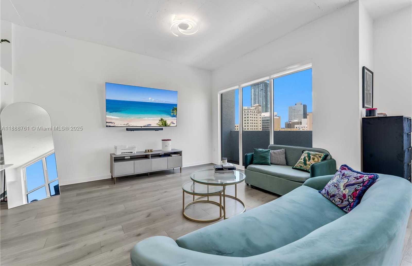 Small Image of 133 NORTH EAST 2ND AVE #917, Miami Number 11