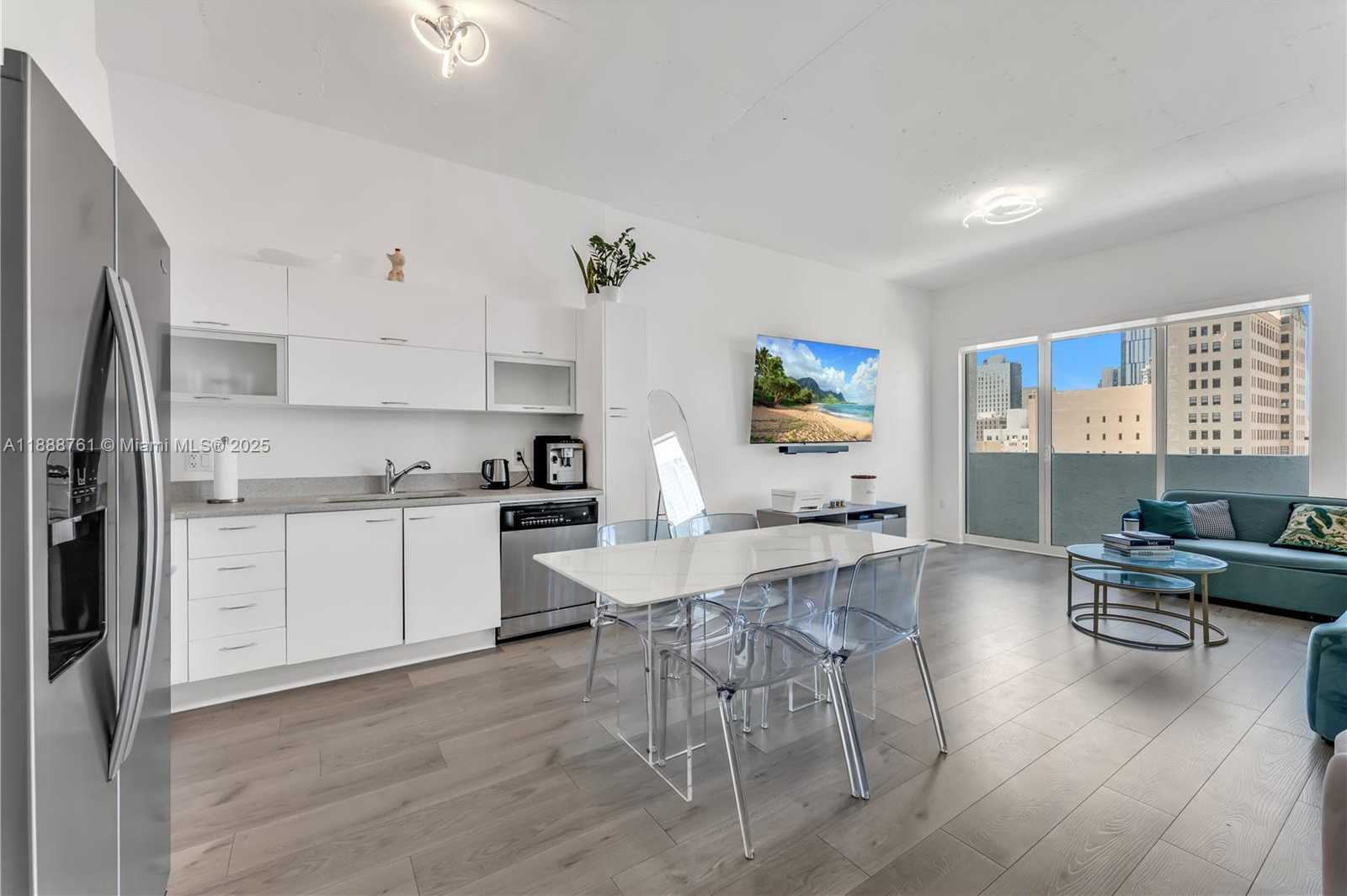 Small Image of 133 NORTH EAST 2ND AVE #917, Miami Number 3