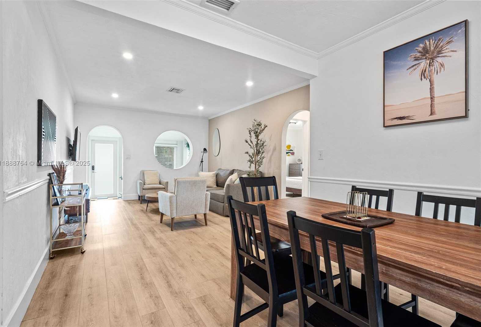 Small Image of 1636 ARTHUR ST, Hollywood Number 20