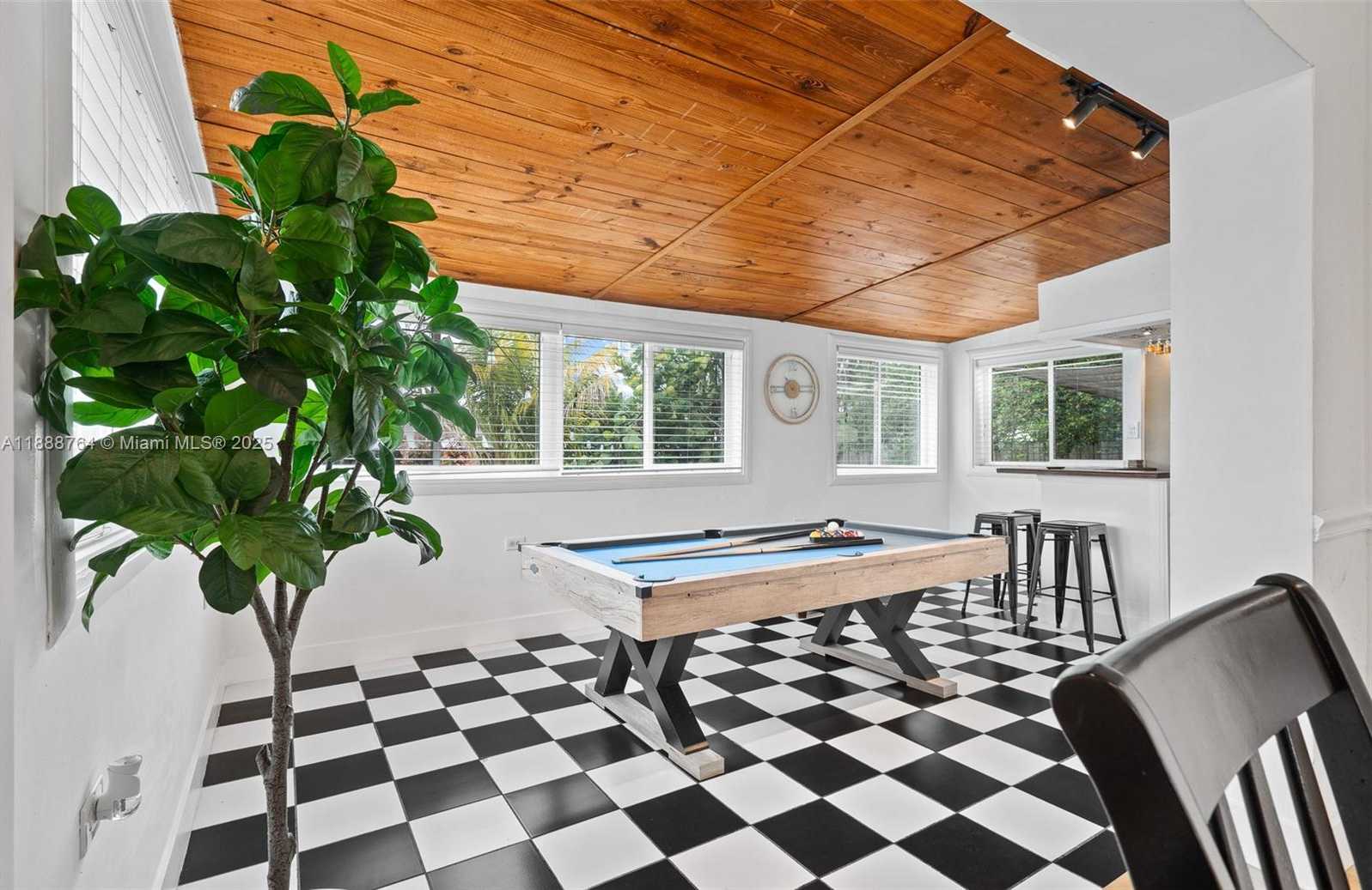 Small Image of 1636 ARTHUR ST, Hollywood Number 24