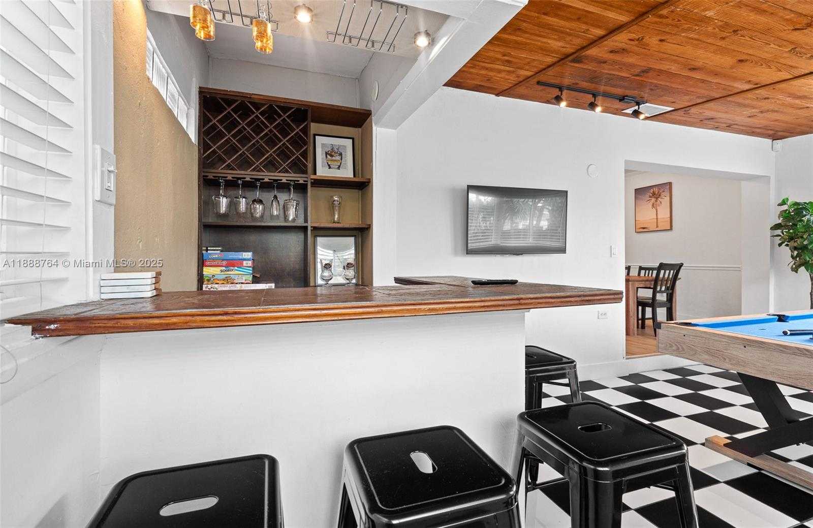 Small Image of 1636 ARTHUR ST, Hollywood Number 26