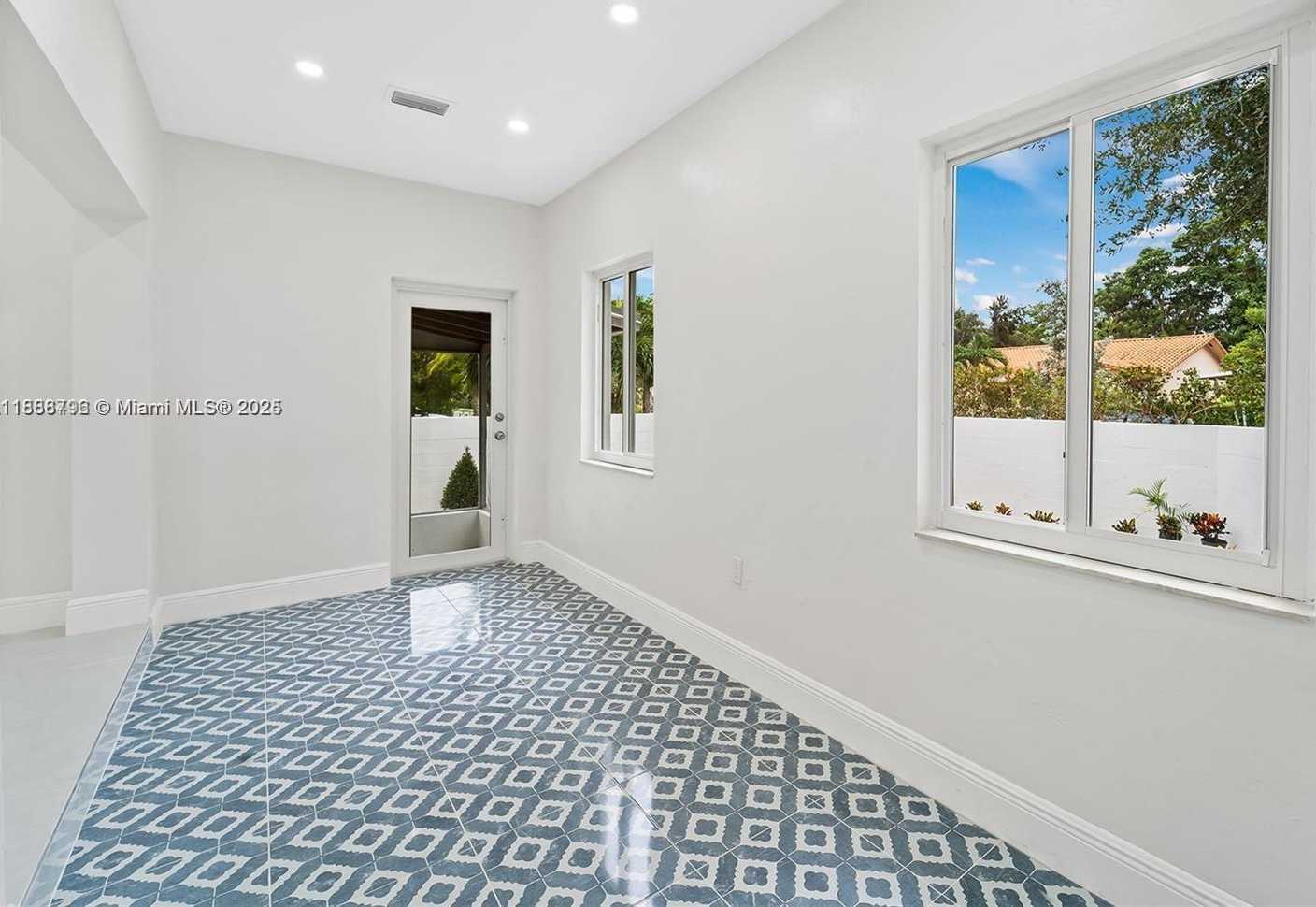 Small Image of 555 SOUTH WEST 51ST AVE, Miami Number 10