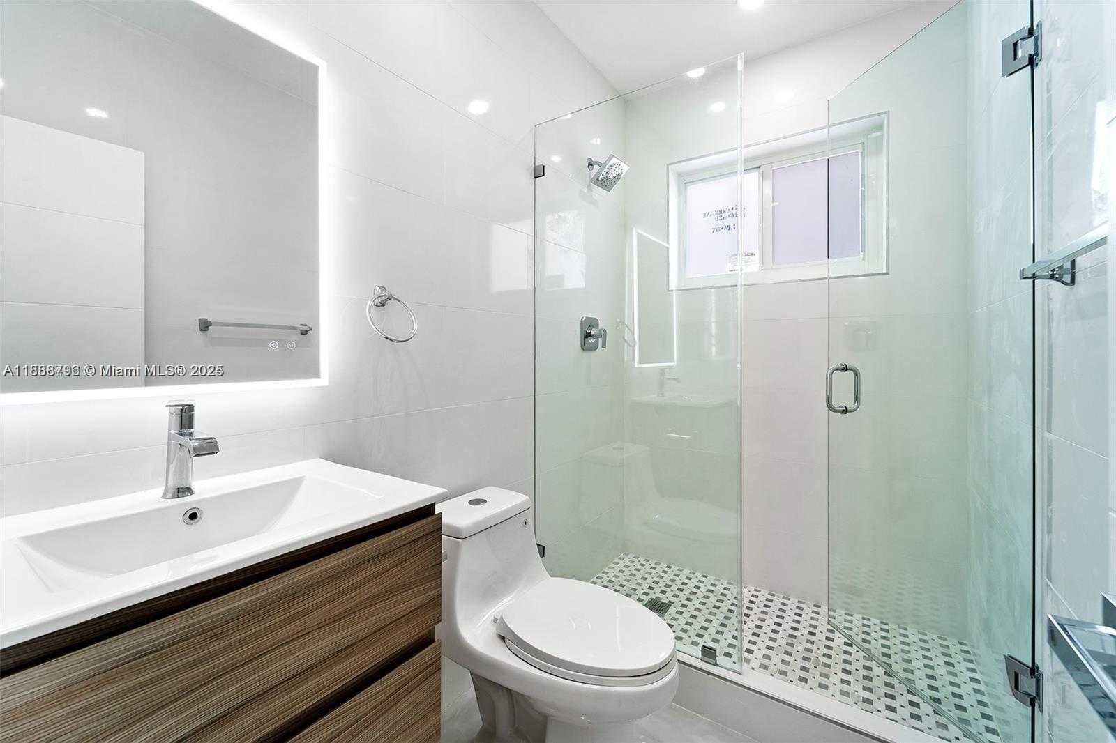 Small Image of 555 SOUTH WEST 51ST AVE, Miami Number 13