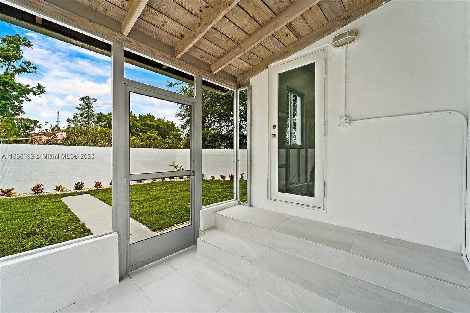 Small Image of 555 SOUTH WEST 51ST AVE, Miami Number 20