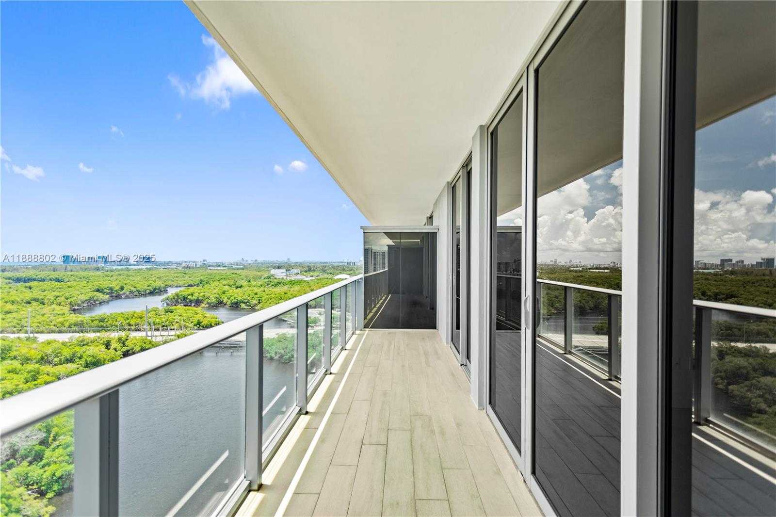 Small Image of 16385 BISCAYNE BLVD #1918, North Miami Beach Number 29