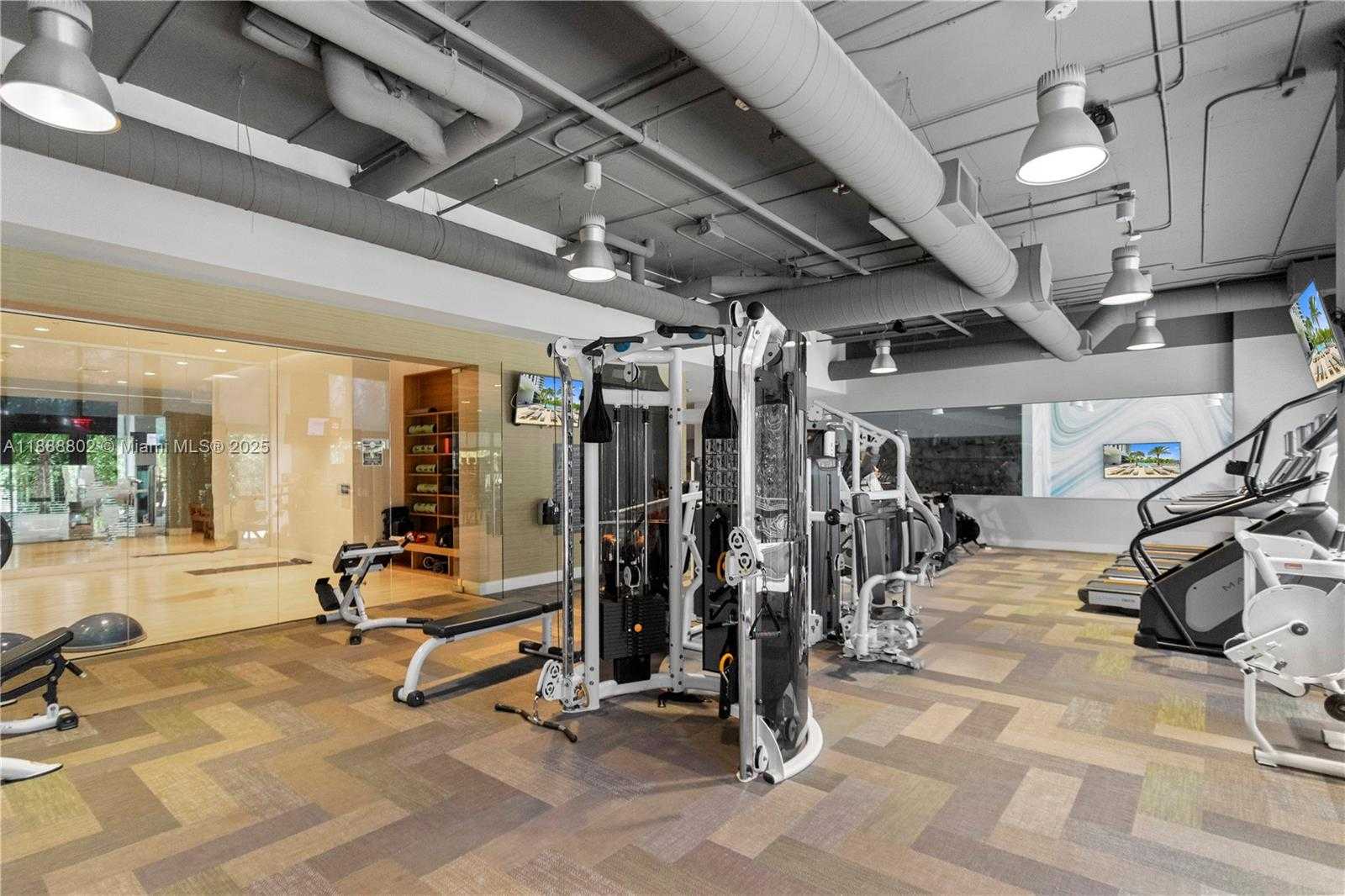 Small Image of 16385 BISCAYNE BLVD #1918, North Miami Beach Number 6