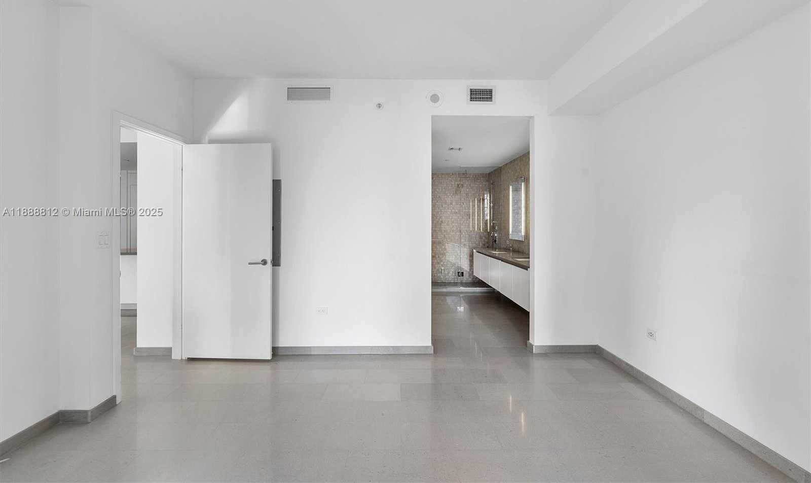 Small Image of 88 SOUTH WEST 7TH ST #1007, Miami Number 18