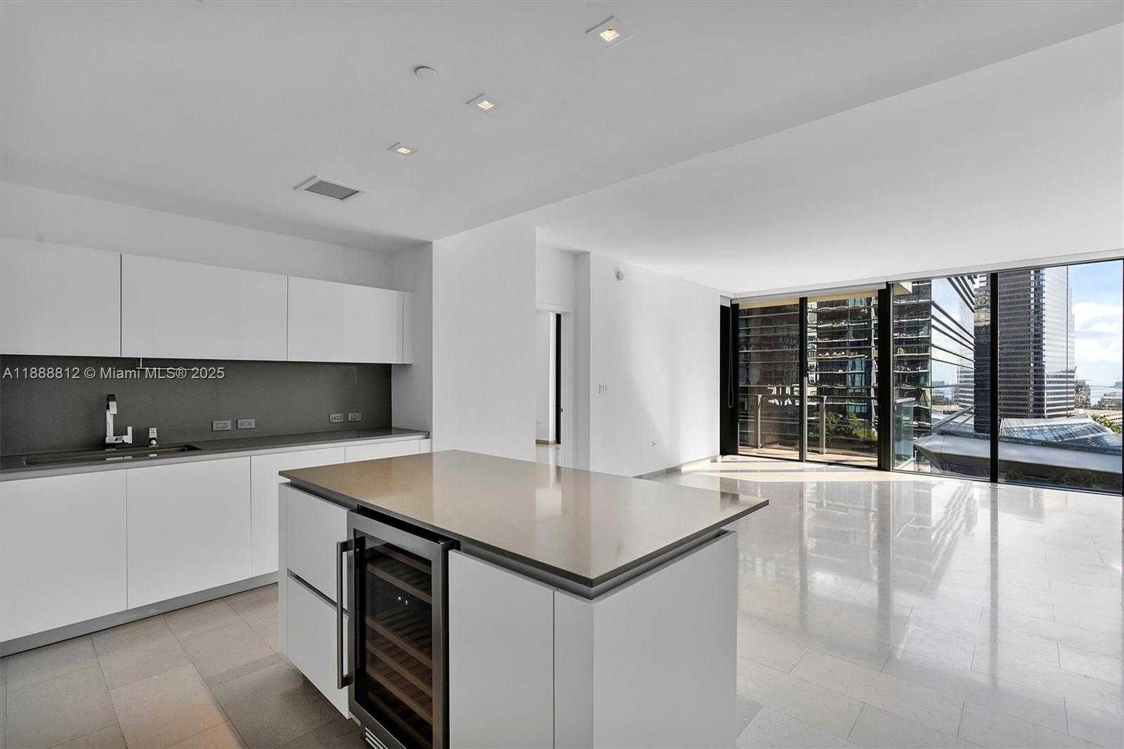 Small Image of 88 SOUTH WEST 7TH ST #1007, Miami Number 2