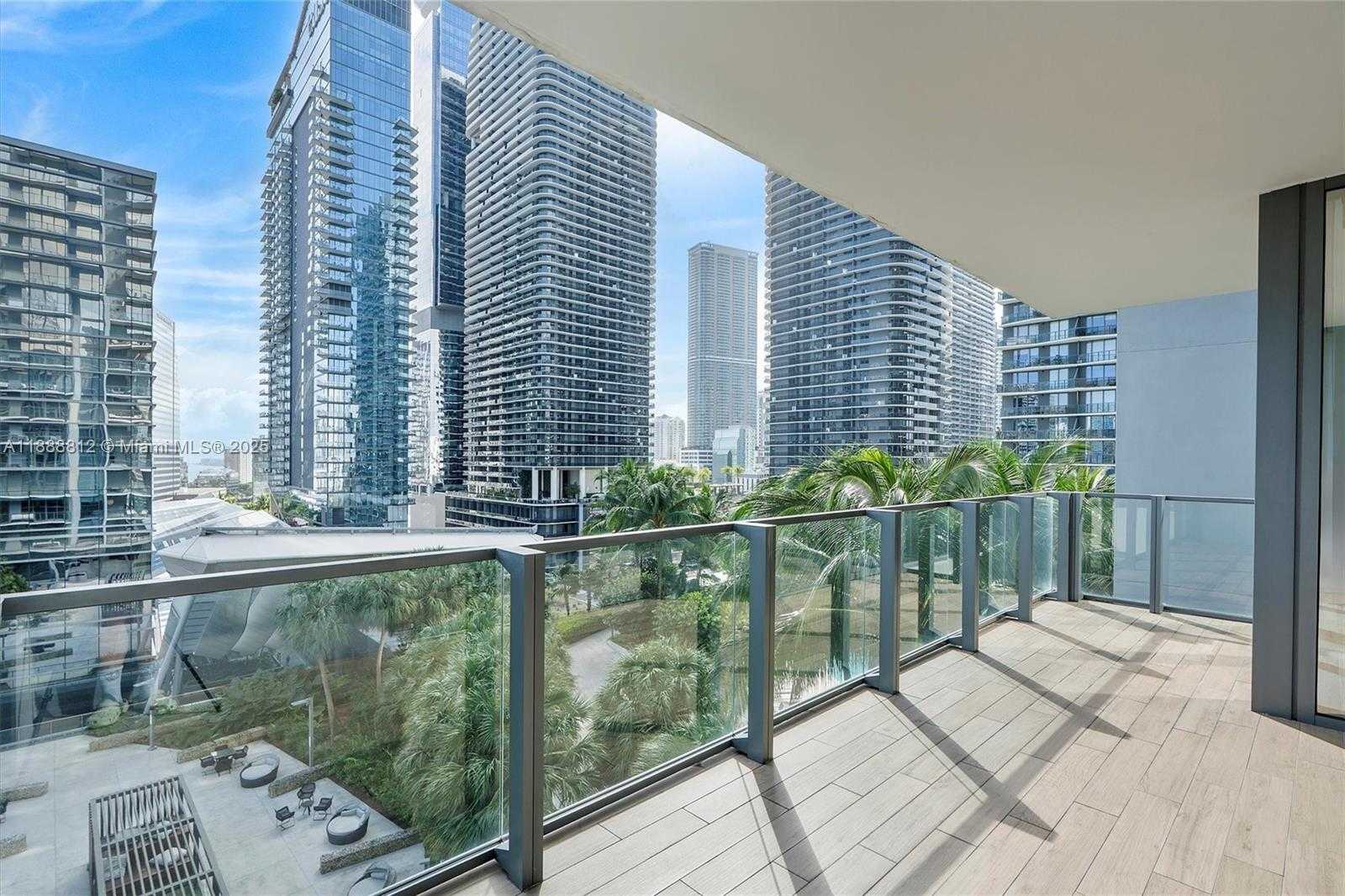 Small Image of 88 SOUTH WEST 7TH ST #1007, Miami Number 26