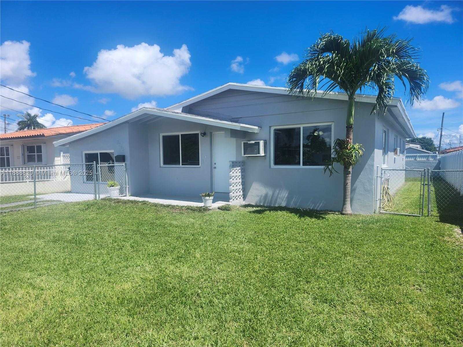Small Image of 3245 SOUTH WEST 88TH CT, Miami Number 12